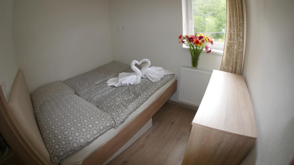 Vsemina Apartman Luzkovice Extérieur photo