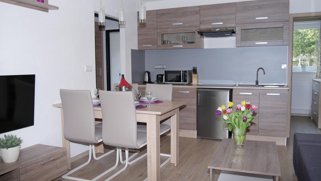 Vsemina Apartman Luzkovice Extérieur photo